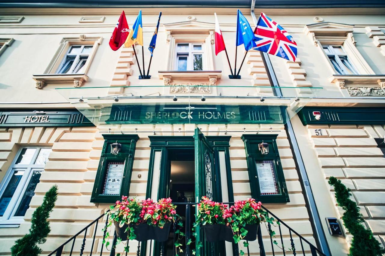 Sherlock Holmes Boutique Hotel Lviv Dış mekan fotoğraf